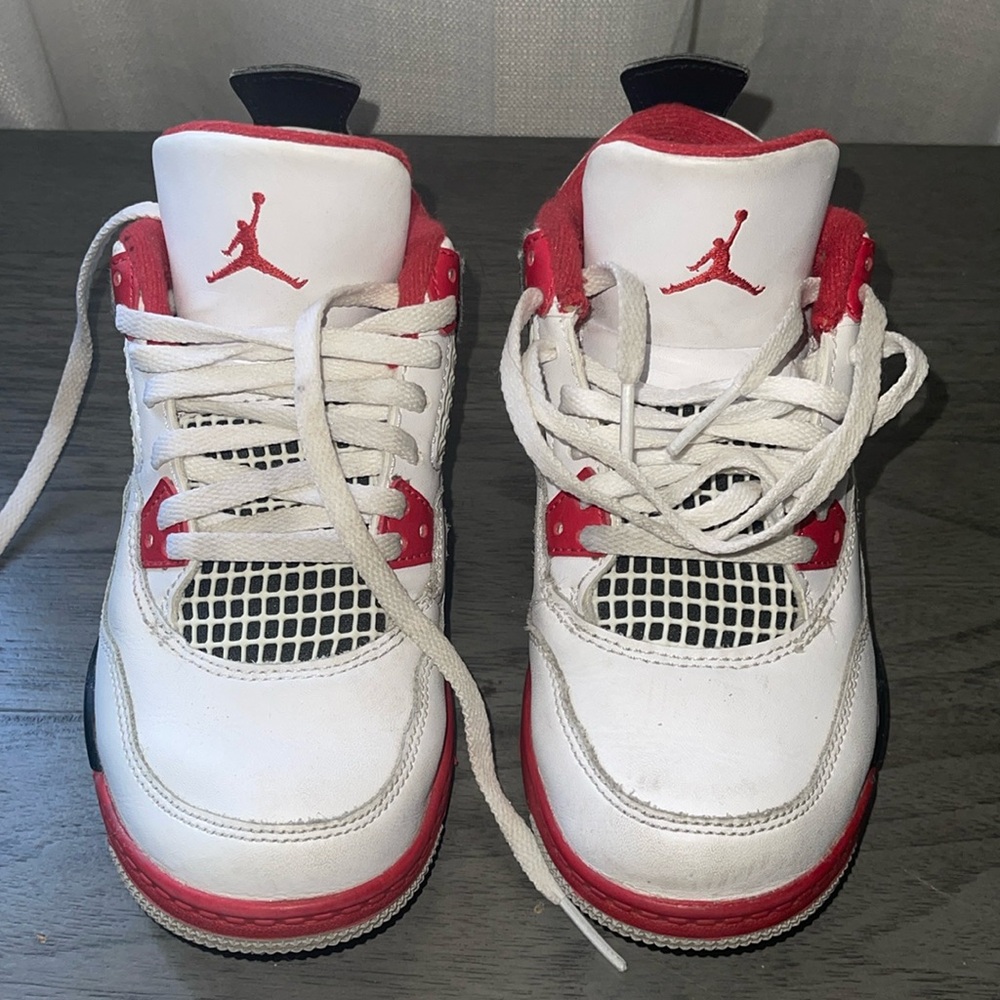 Jordan 4 Red Cement
